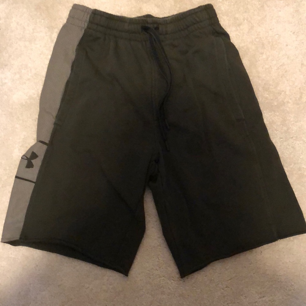 Under amour boys shorts